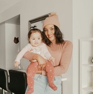 Meet your Posher, Crystal